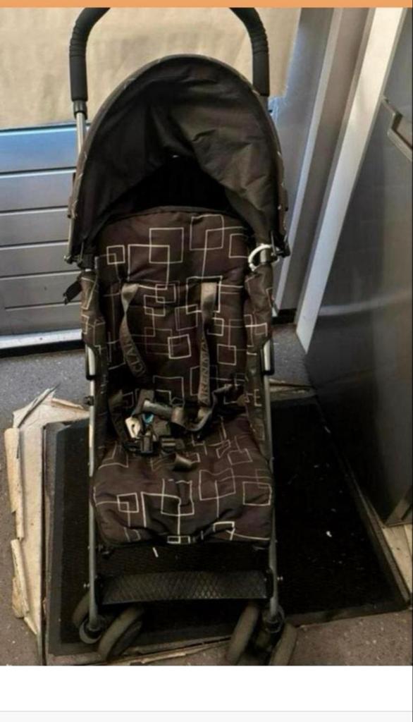 Maclaren Buggy met Regenhoes - Handig en Compact, Kinderen en Baby's, Buggy's, Ophalen of Verzenden, Maclaren, Regenhoes