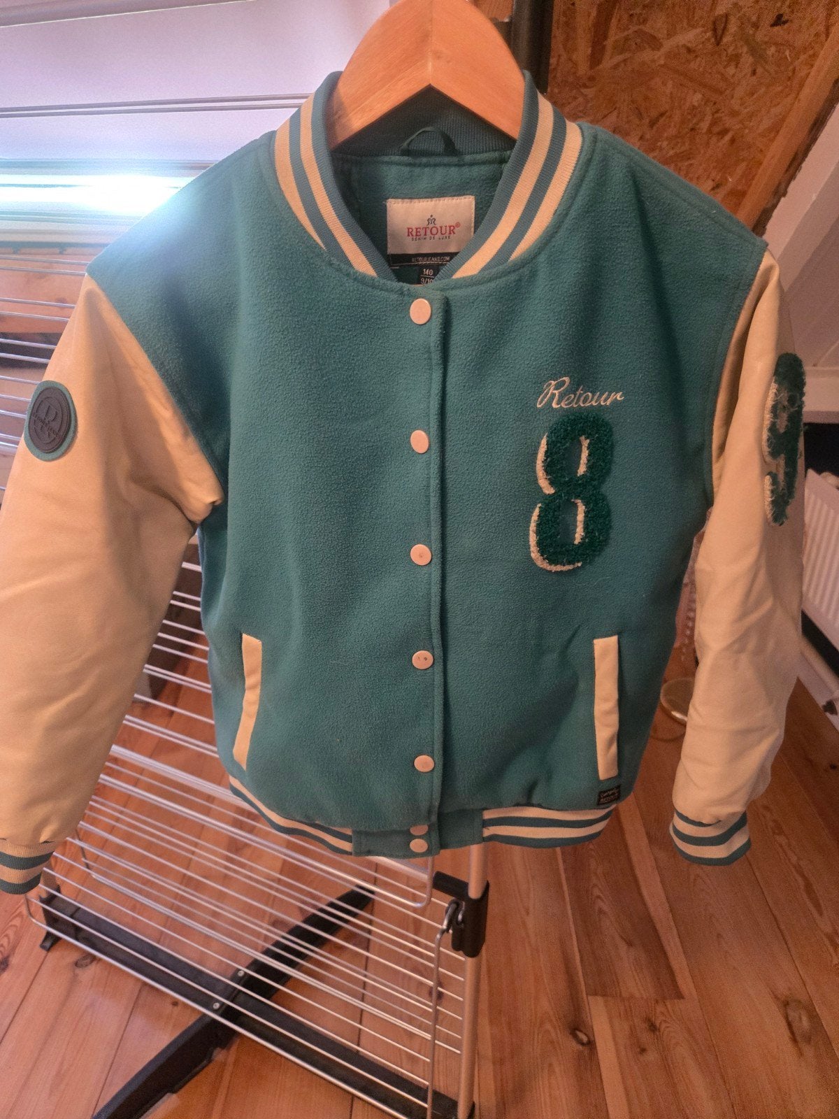 Retour varsity jacket jasje maat 140, Ophalen of Verzenden