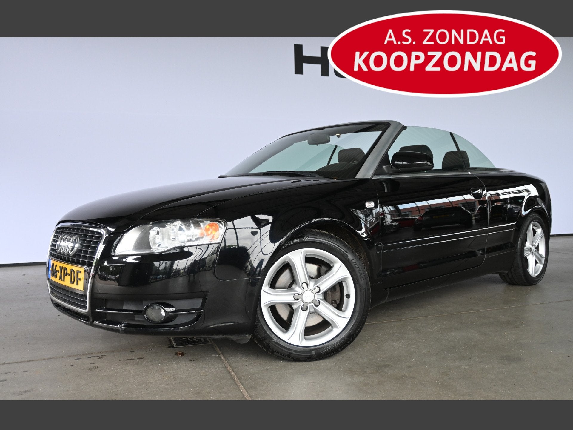 Audi A4 2.7 TDI Cabriolet Automaat Airco Cruise control Elek, Auto's, Audi, Stof, Gebruikt, Zwart, A4