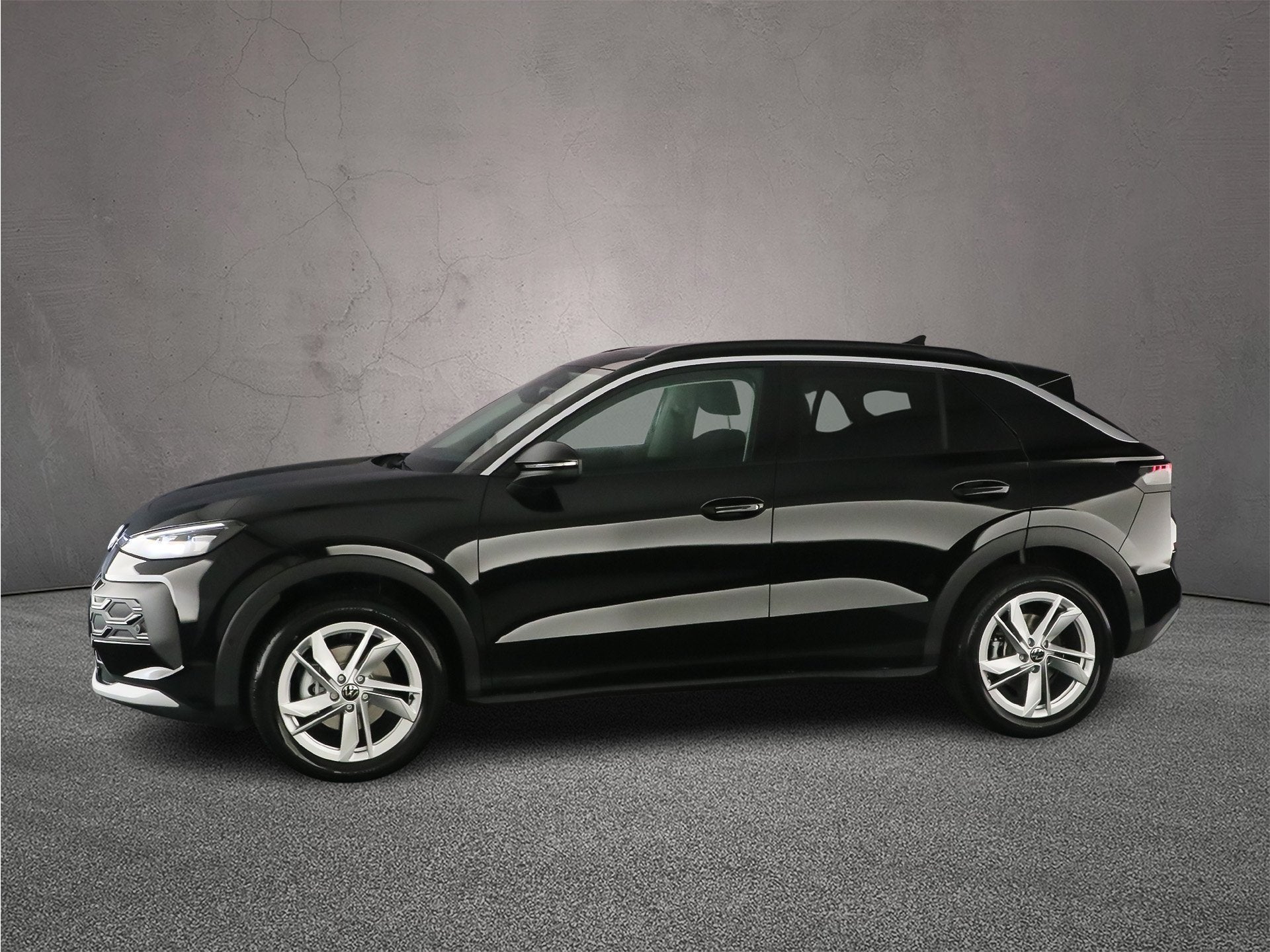 Volkswagen T-Roc, Auto's, 730 kg, 4 cilinders, 116 pk, Zwart