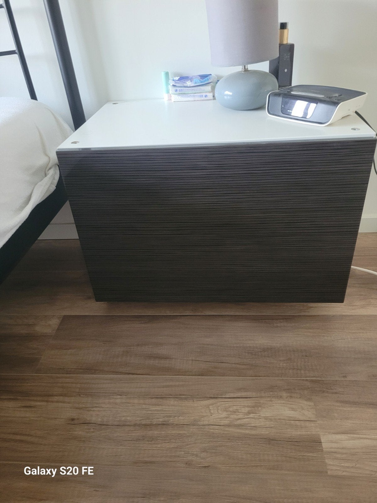 IKEA Ophangkasten/Bergkasten - Wit en Bruin, Ophalen