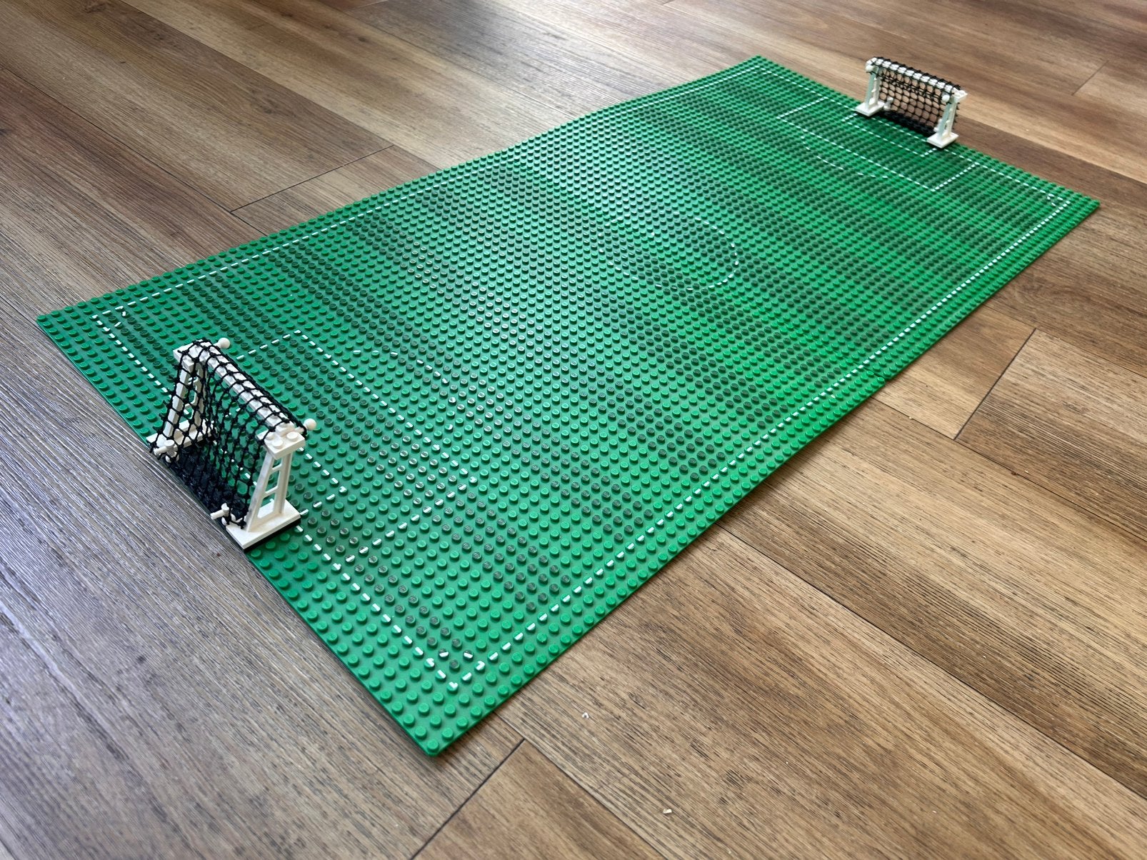 Lego 3302/3303 voetbalveld met goals shell 1998, Kinderen en Baby's, Speelgoed | Duplo en Lego, Ophalen of Verzenden, Zo goed als nieuw