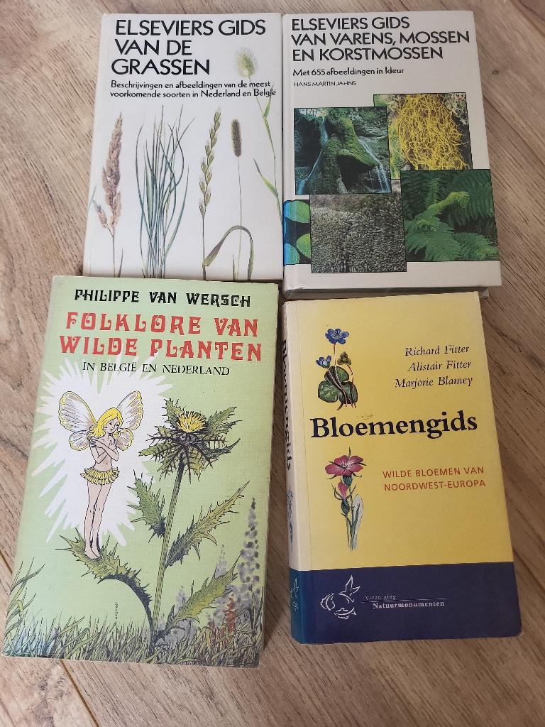 Flora & plantengidsen – bloemen, grassen, (korst), Boeken, Ophalen of Verzenden, Zo goed als nieuw, Bloemen, Planten en Bomen