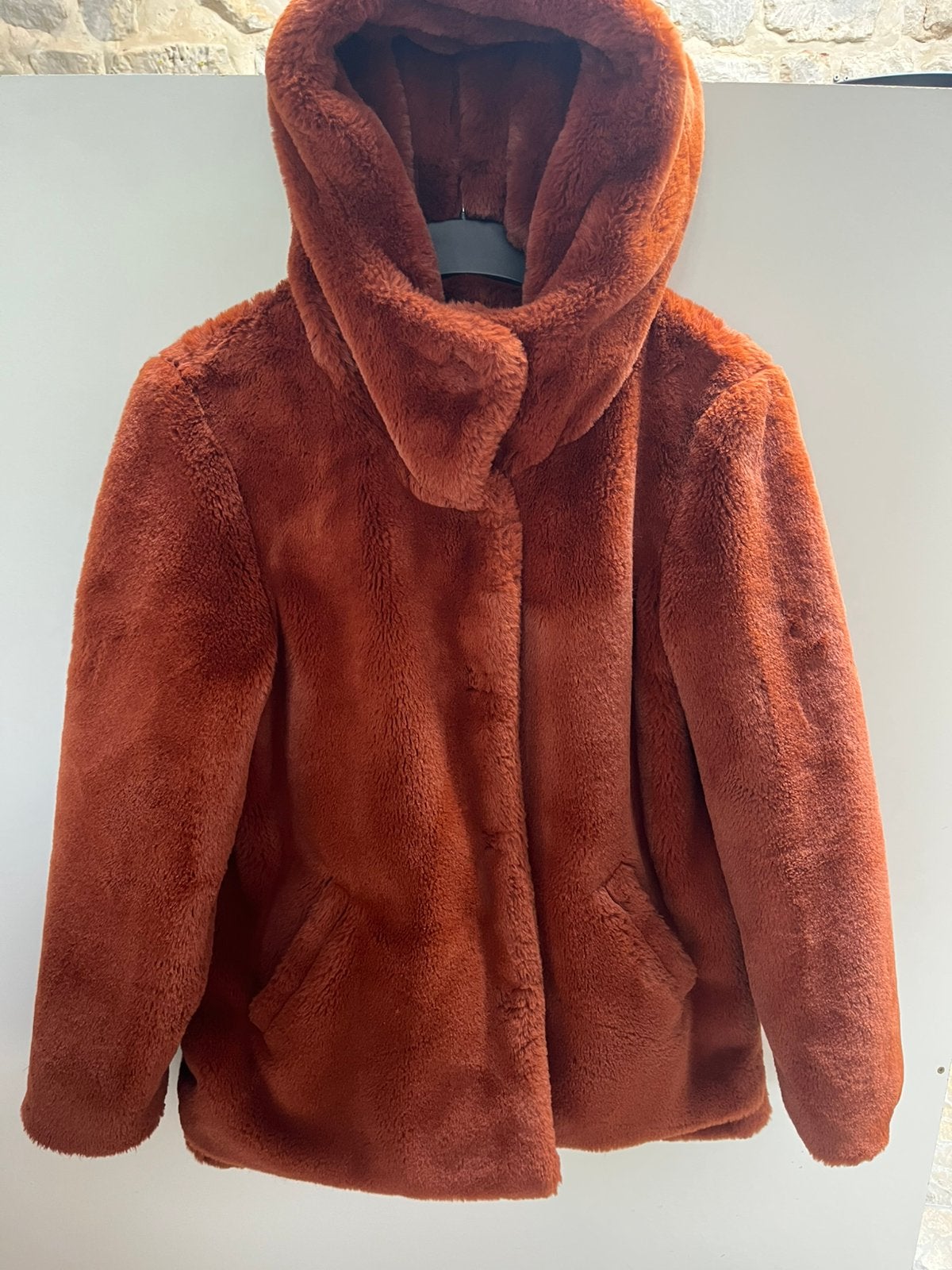 Mooie bruine teddy jas maat 42, Ophalen, Zo goed als nieuw, Maat 42/44 (L), Bruin