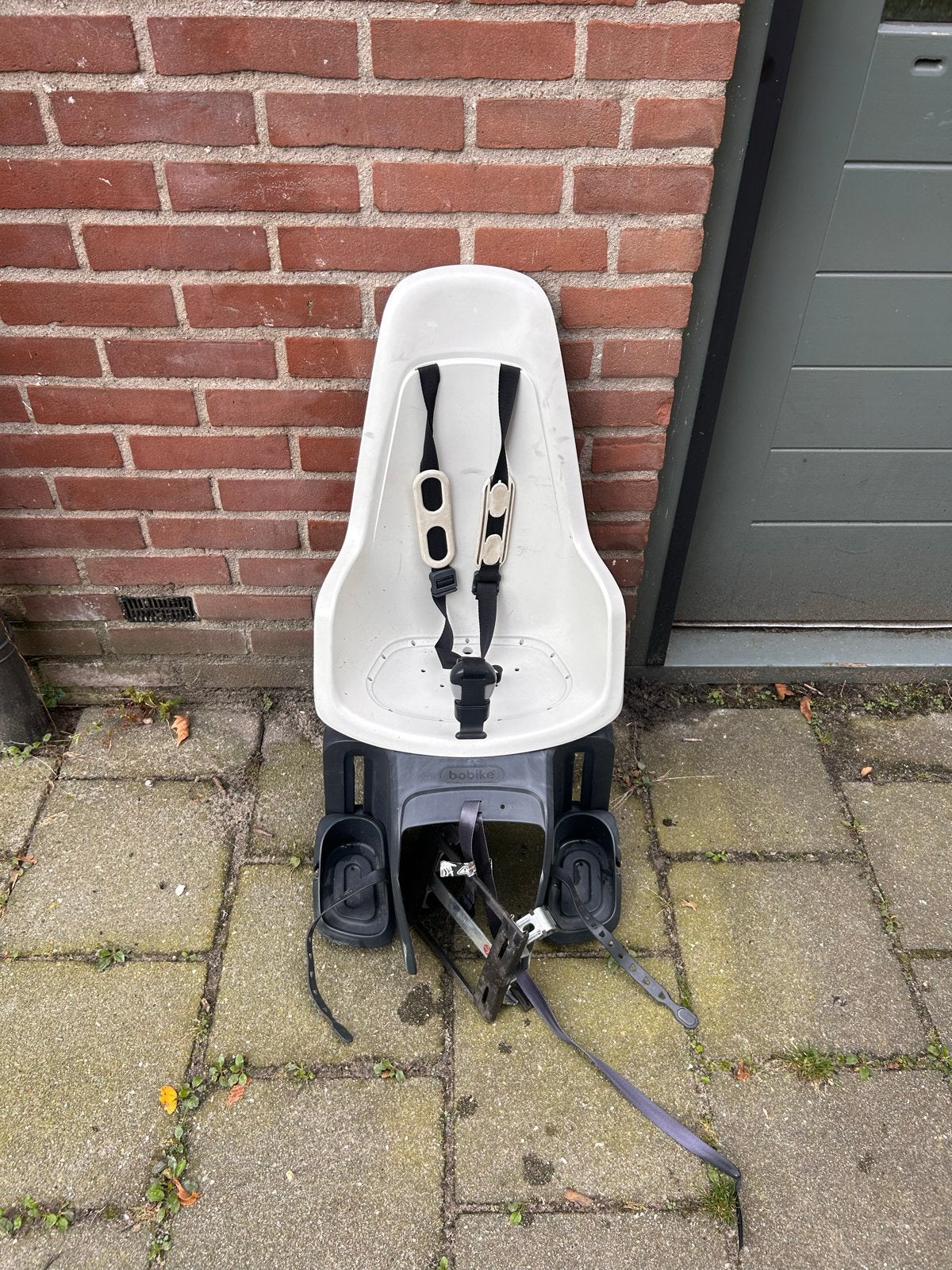 Bobike achterzitje voor fiets - Wit/Grijs, Fietsen en Brommers, Achterzitje, Ophalen of Verzenden, 9 t/m 36 kg, Gebruikt