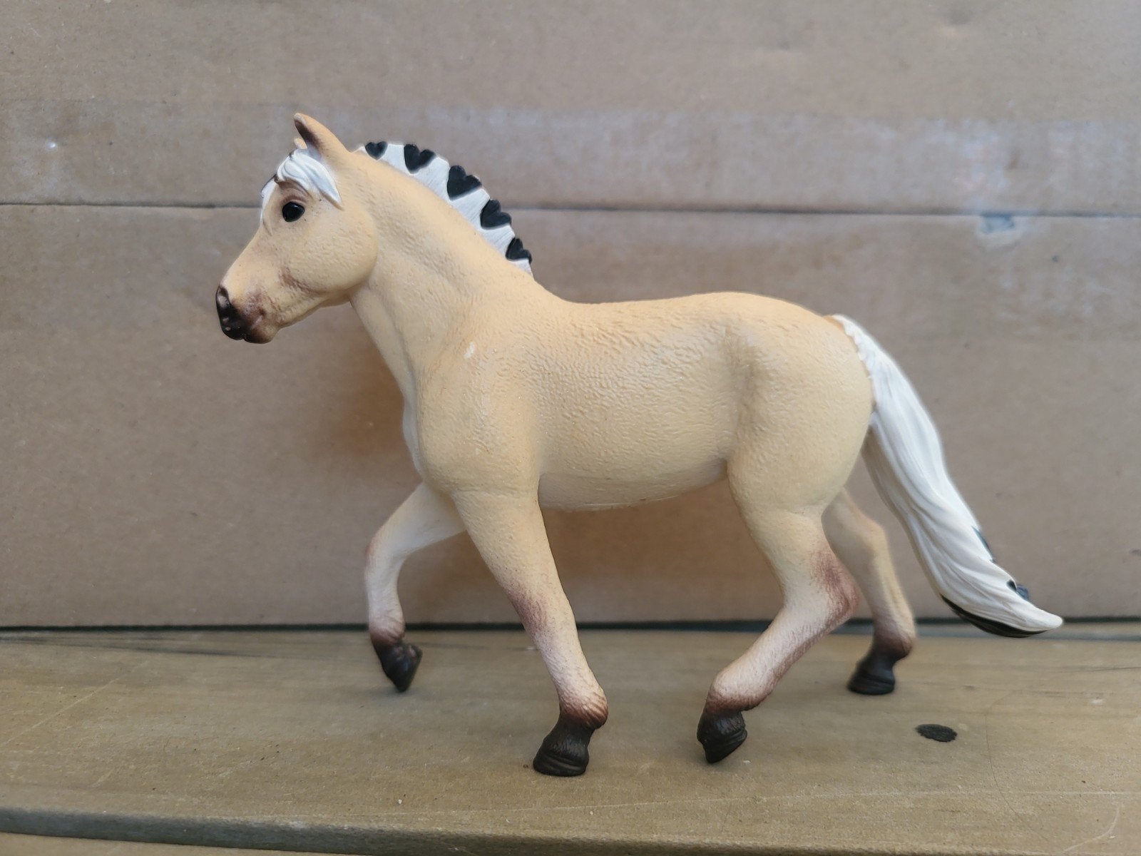 Schleich Fjord merrie 13980 - Onbeschadigd paardje, Ophalen of Verzenden