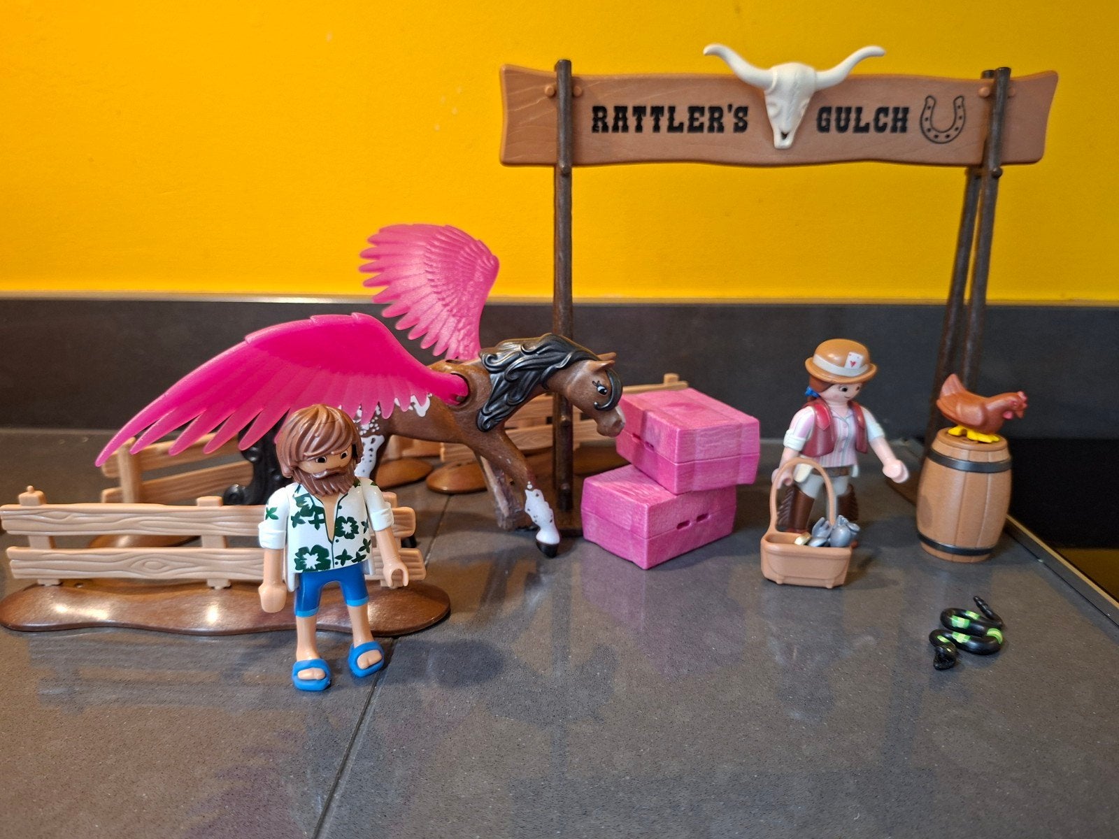 Playmobil 70074: The MOVIE Marla, Del en het vliegende paard, Gebruikt, Complete set, Overige typen, Ophalen of Verzenden