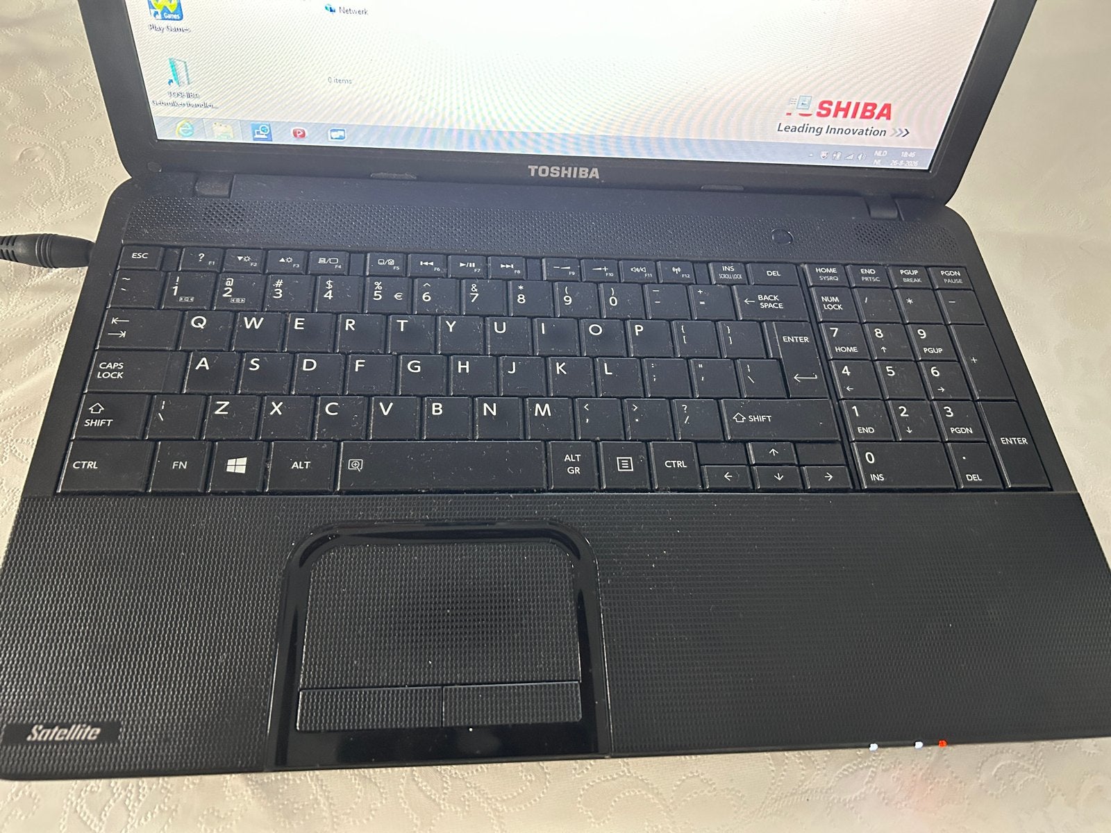 Toshiba laptop uit 2013 - 4 GB RAM, Gebruikt, 2 tot 3 Ghz, 15 inch, Ophalen of Verzenden