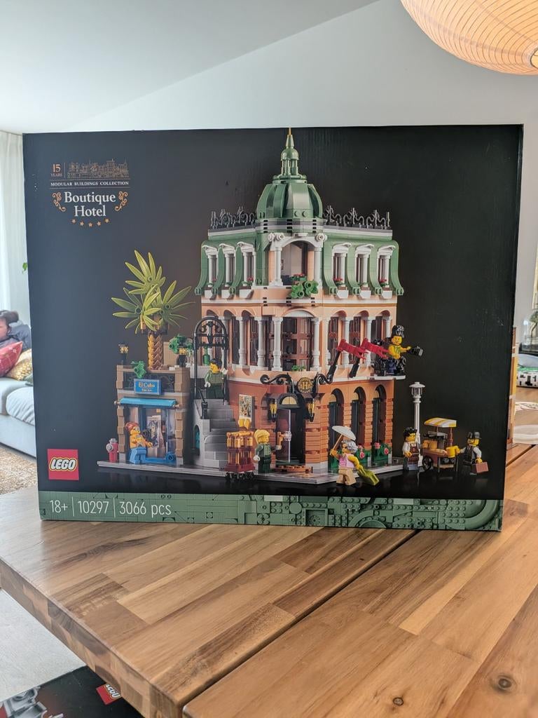 Lego Boutique Hotel 10297, Lego, Nieuw, Ophalen of Verzenden, Icons
