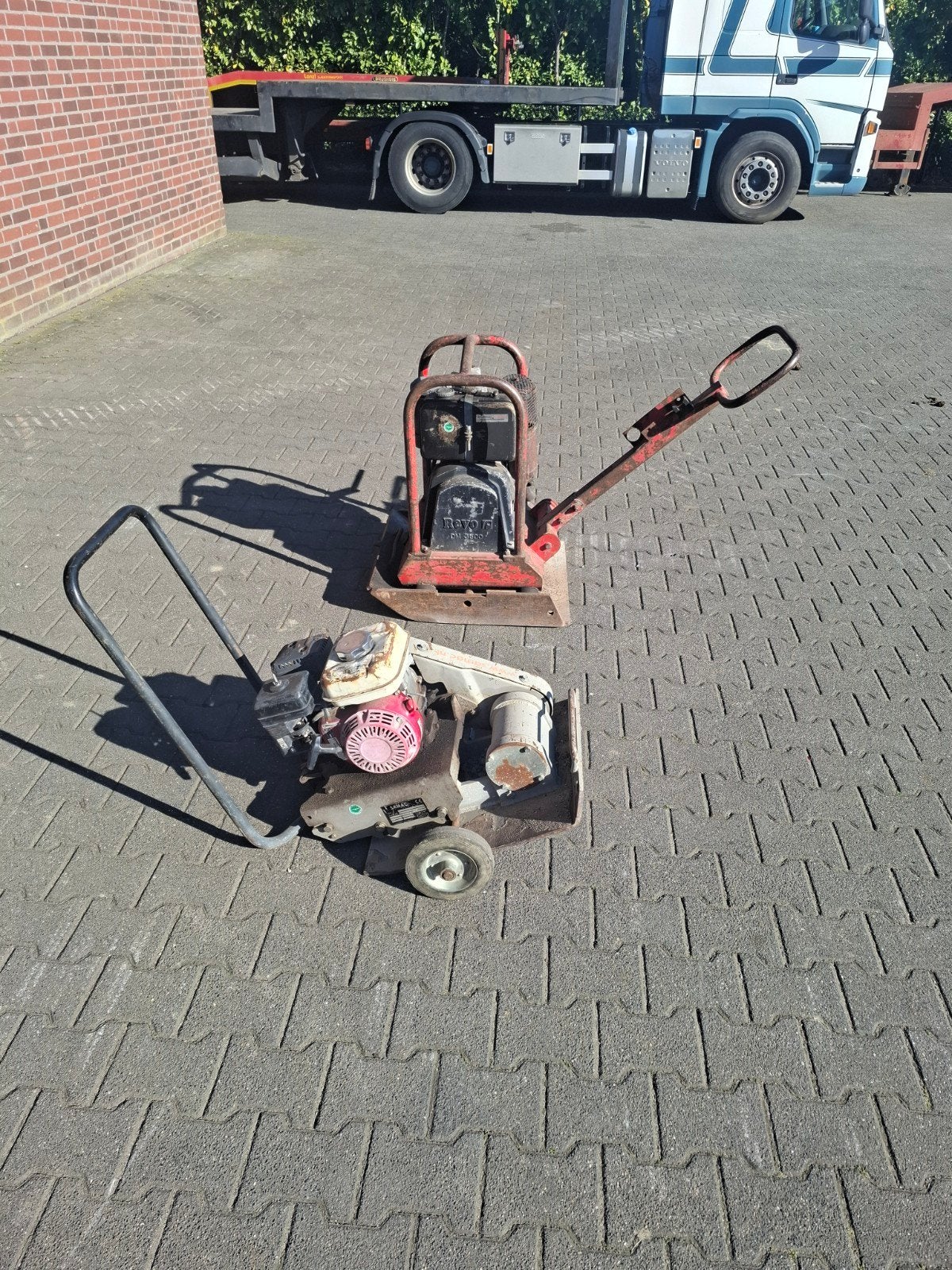 Trilplaat wacker hatz revo samac, Tuin en Terras, Ophalen of Verzenden