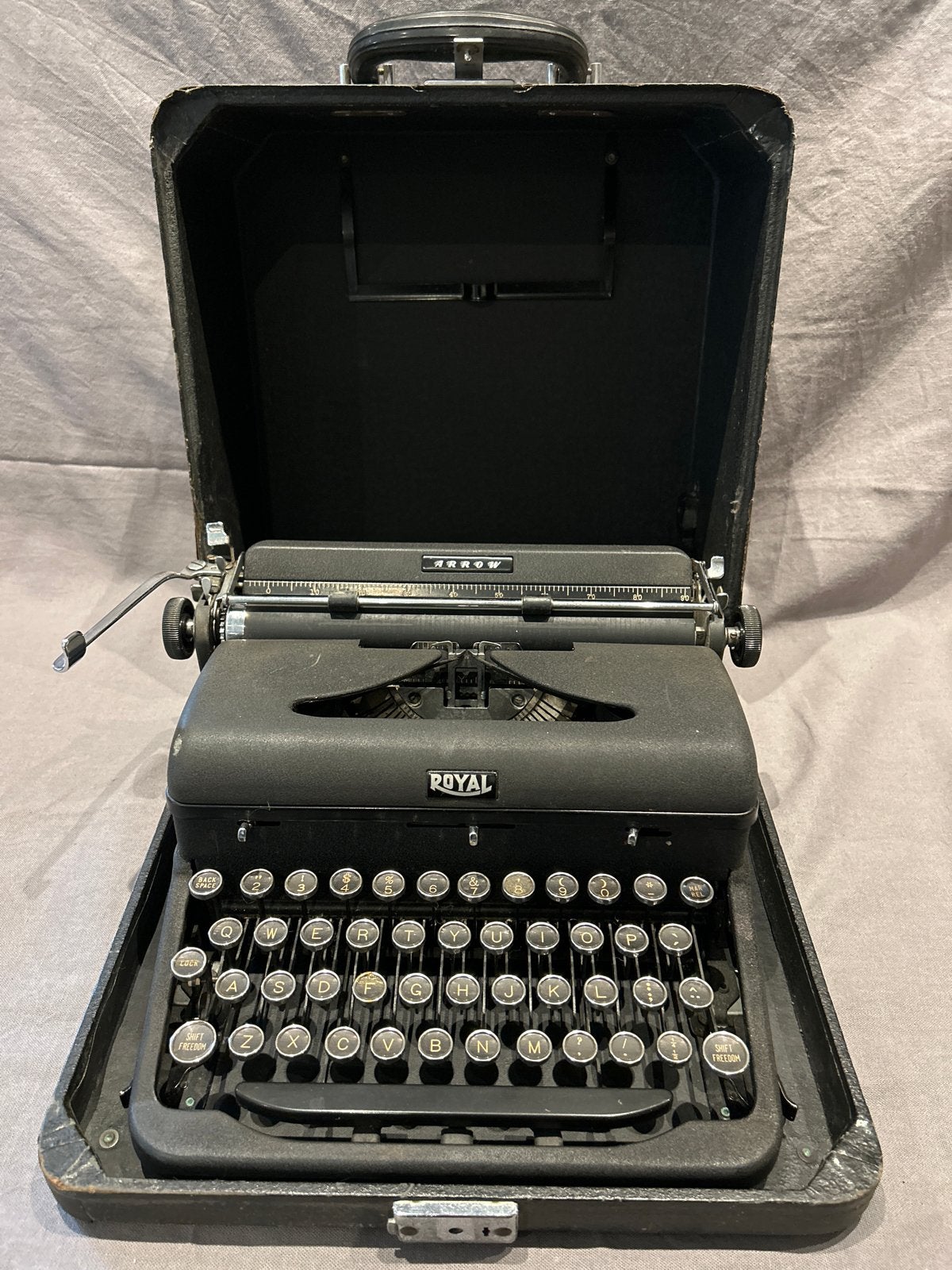 Royal Arrow typemachine – klassieker, Diversen, Typemachines, Ophalen, Gebruikt