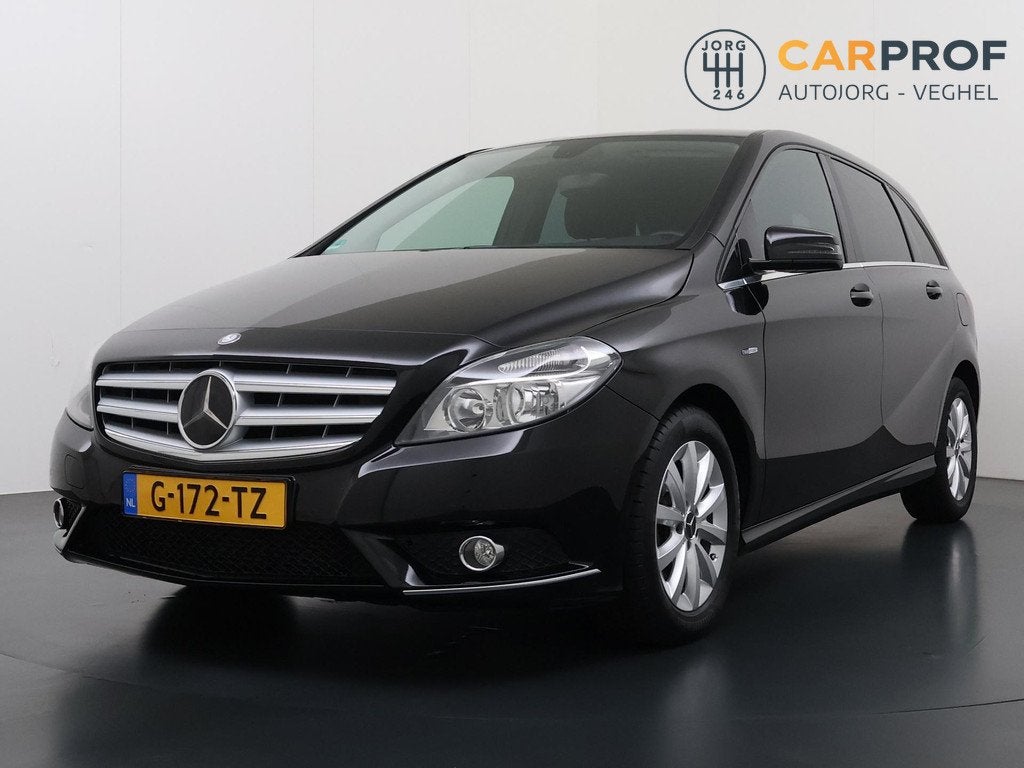 Mercedes-Benz B-klasse 180 Navigatie Automaat, Auto's, Mercedes-Benz, Gebruikt, 4 cilinders, 1595 cc, Geïmporteerd