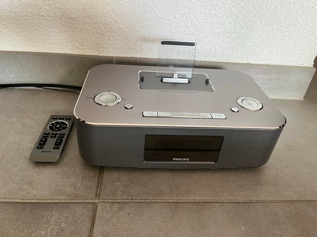 Philips IPad/ Iphone dockingstation - radio, Ophalen of Verzenden
