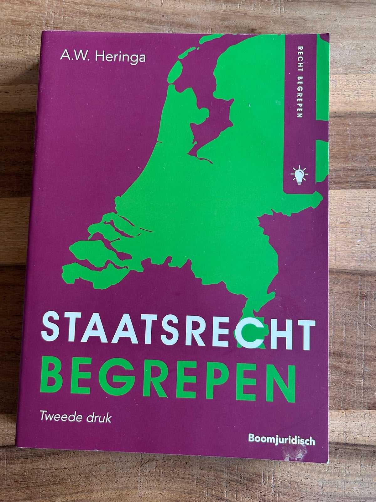 Staatsrecht Begrepen - A.W. Heringa (Tweede druk), Boeken, Ophalen of Verzenden, Gamma, Zo goed als nieuw, HBO