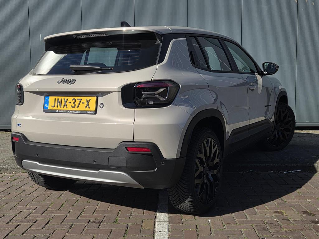 Jeep Avenger Altitude 54 kWh | 20'' Brute velgen | Apple-And, Auto's, Jeep, Stof, Gebruikt, 156 pk, Origineel Nederlands