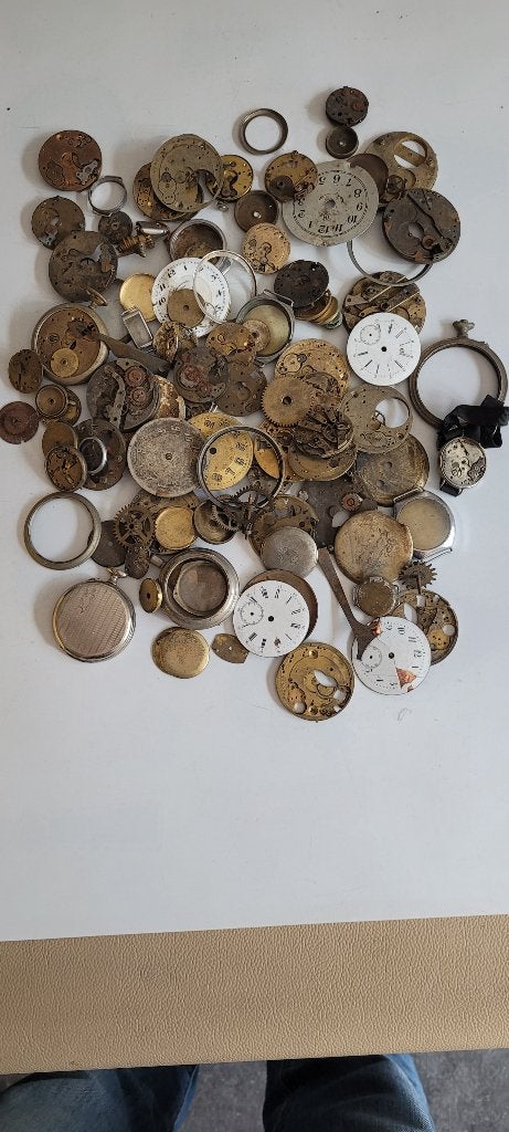 groot lot zakhorloges onderdelen (132-iv297/6-2), Ophalen of Verzenden