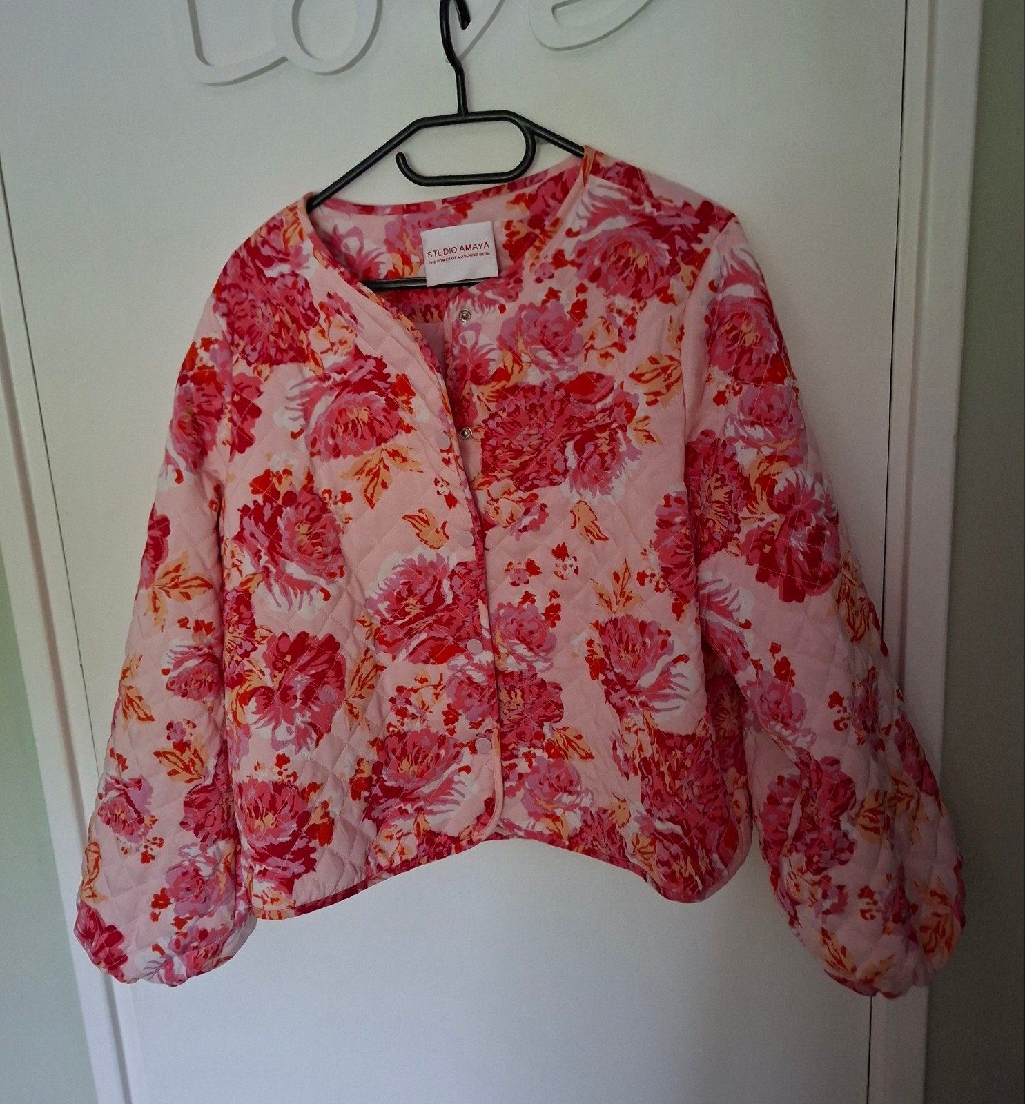 Aangeboden nieuwstaat Studio Amaya flower jacket, Ophalen of Verzenden, Zo goed als nieuw, Maat 38/40 (M)