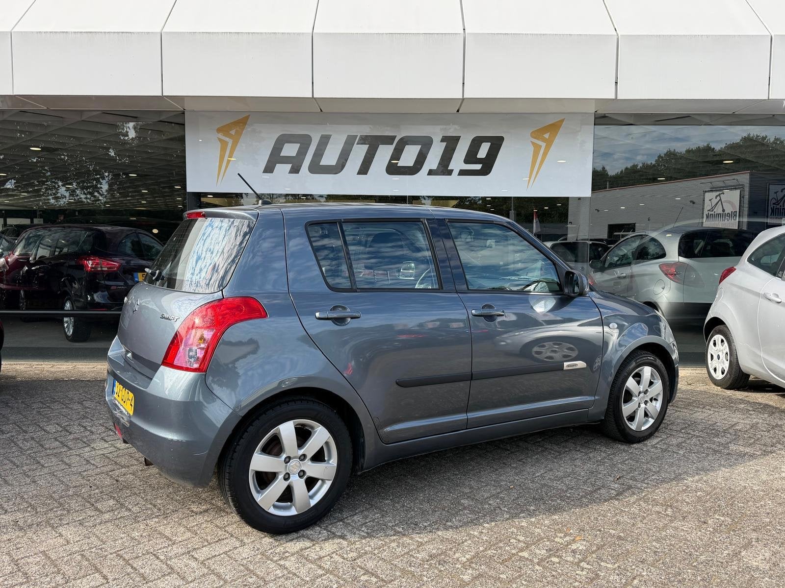 Suzuki Swift 1.3 Shogun, Auto's, Suzuki, Voorwielaandrijving, Stof, 400 kg, Swift