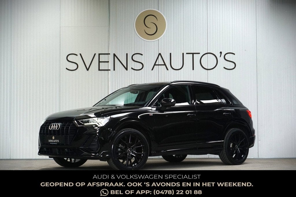 Audi Q3 35 TFSI S-Line Black Edition Trekhaak|Keyless|Carpla, Auto's, Audi, 15 km/l, Zwart, 4 cilinders, 150 pk