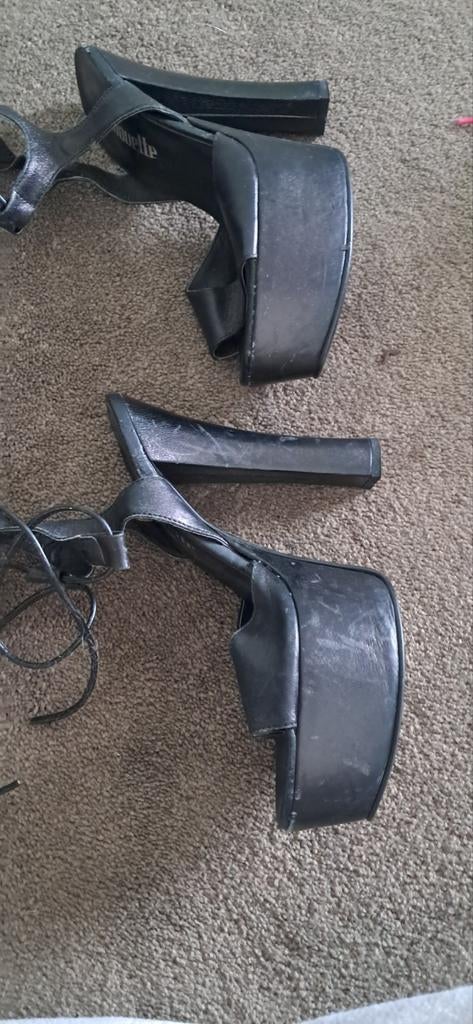 Plateau schoenen festival mt 37, Ophalen of Verzenden, Zo goed als nieuw, Zwart