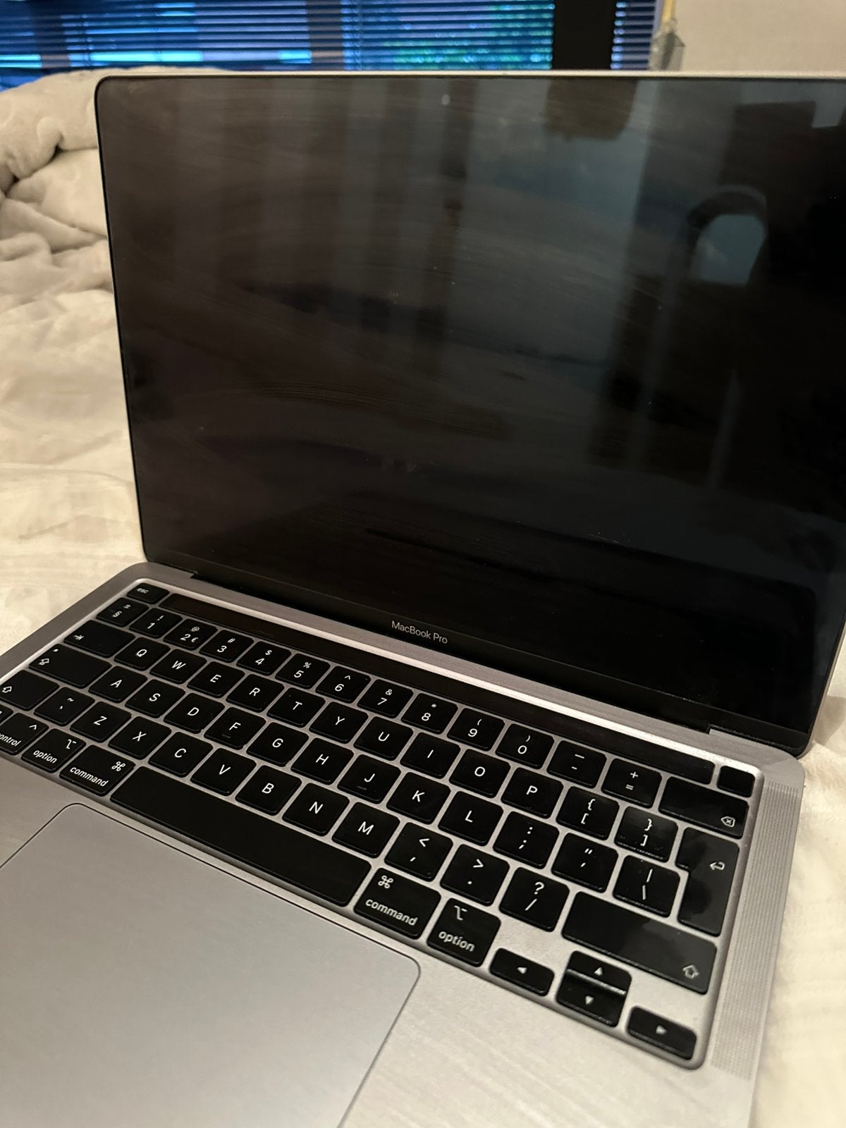 MacBook Pro 13-inch from 2022  ( Read the description ‼️ ), Computers en Software, Apple Macbooks, MacBook Pro, 256 GB, Qwerty