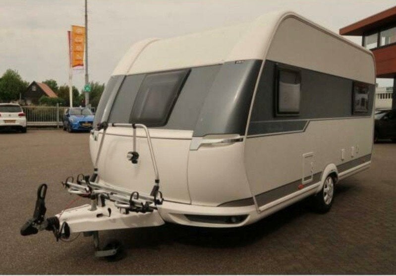 Hobby Excellent 455 UF (2016) Mover  Voortent  Fietsendrager, Rondzit, Hobby, Dwarsbed, 5 tot 6 meter