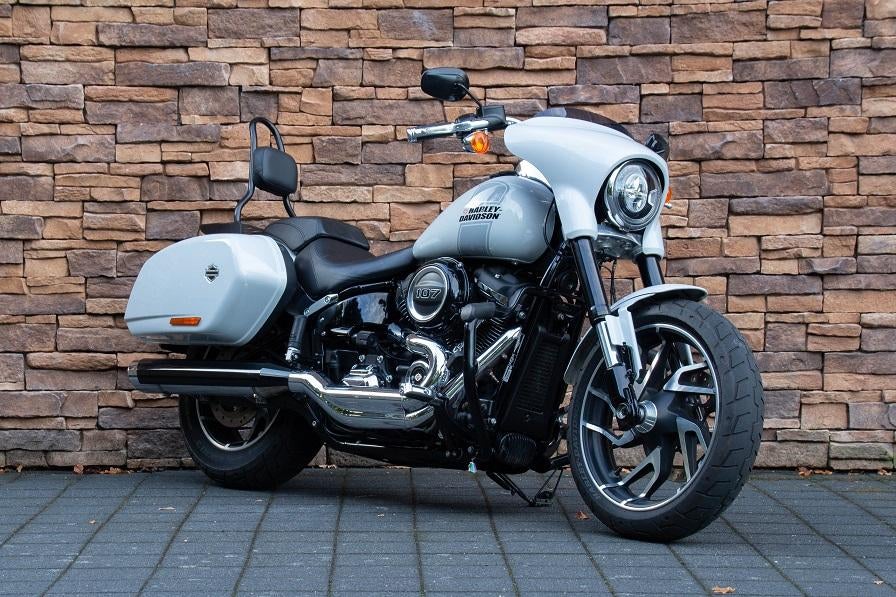Harley-Davidson FLSB Sport Glide Softail 107 M8 (bj 2021), 1745 cc, Info@harley-davidson.com, Bedrijf, Harley--Davidson