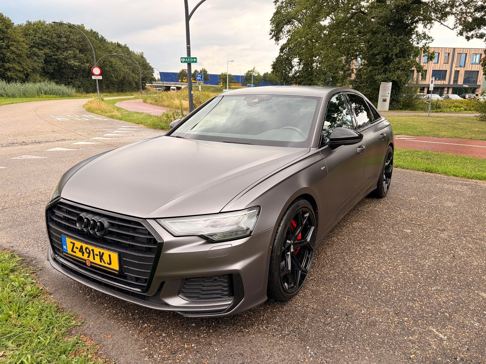 Audi A6 Limousine 50 TFSI e | S edition, BOMVOL,Massage, BTW, Auto's, Automaat, Zwart, Vierwielaandrijving, 129 €/maand