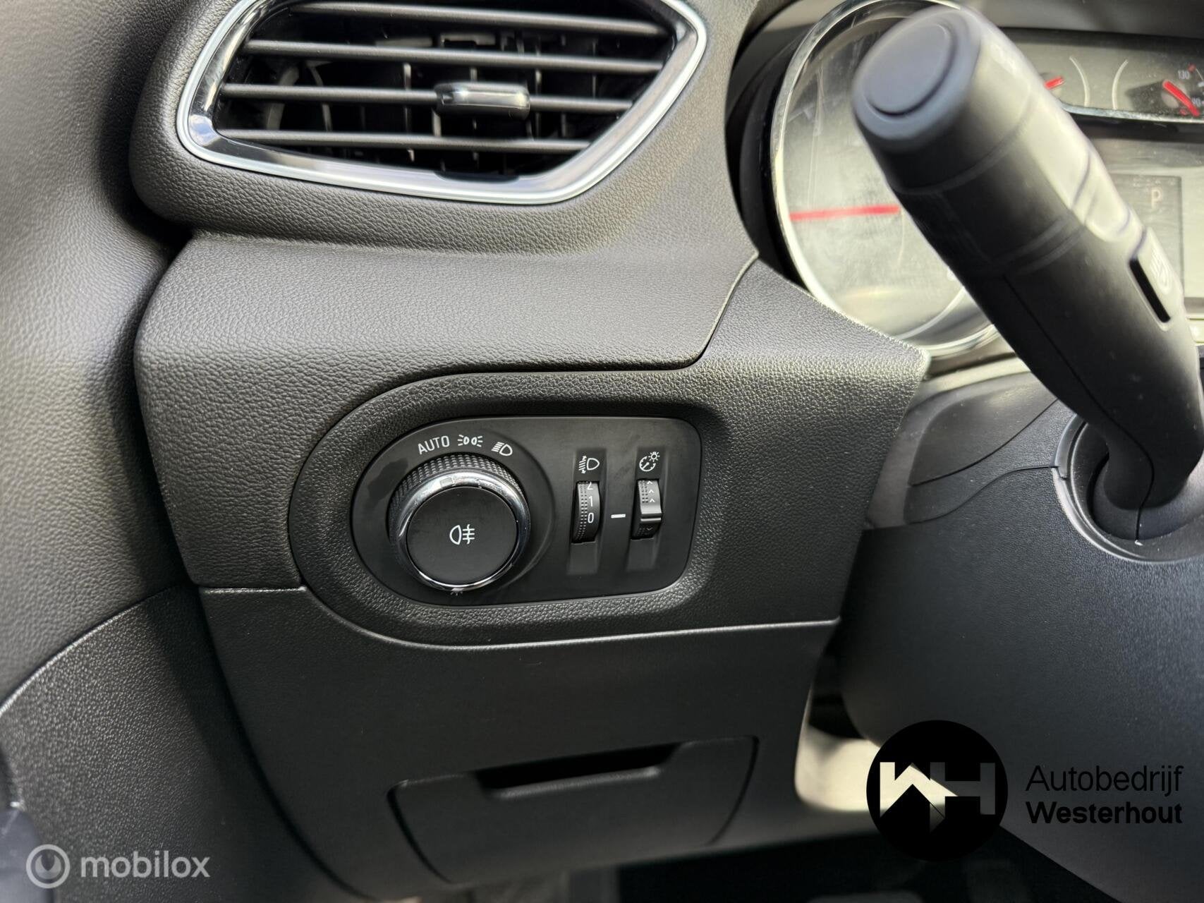 Foto 13 van Opel Grandland X 1.2 Turbo 120 Jaar Edition PANO AUTOMAAT AP