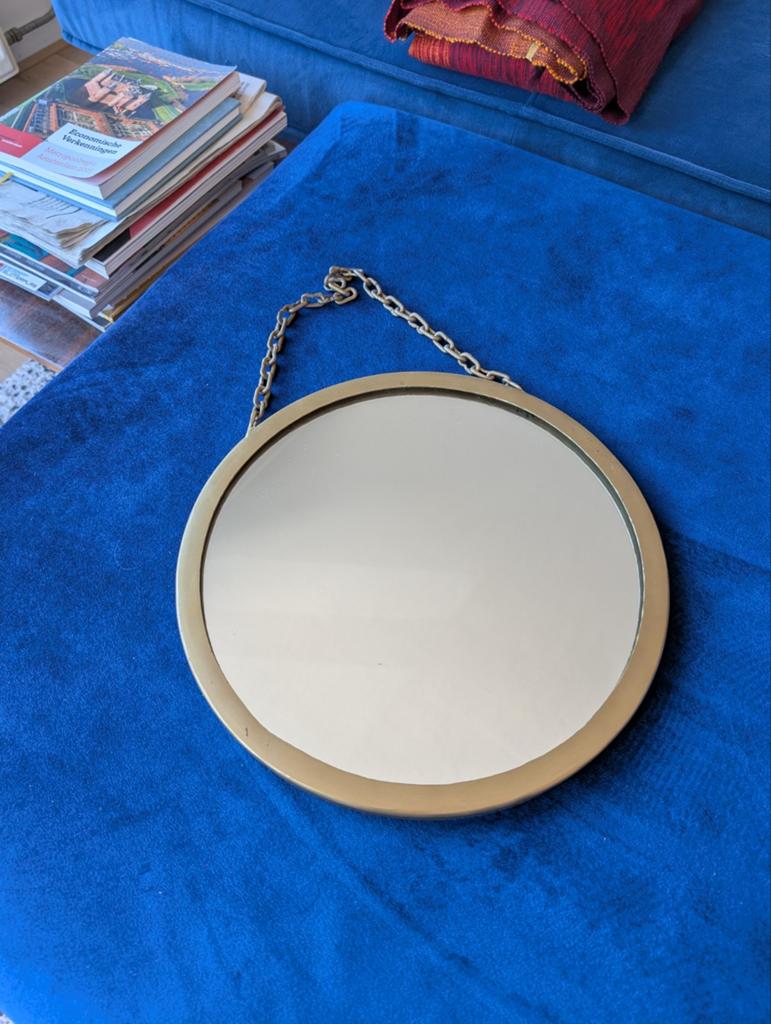 Ronde spiegel met gouden rand en ketting, Huis en Inrichting, Woonaccessoires | Spiegels, Minder dan 50 cm, Gebruikt, Rond, Ophalen of Verzenden