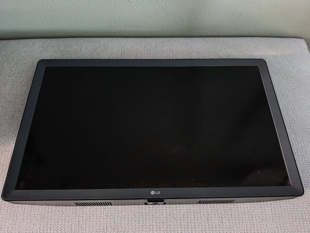 Tv 24 inch LG 24TL510S-PZ, Ophalen, Gebruikt, 50 Hz, 40 tot 60 cm