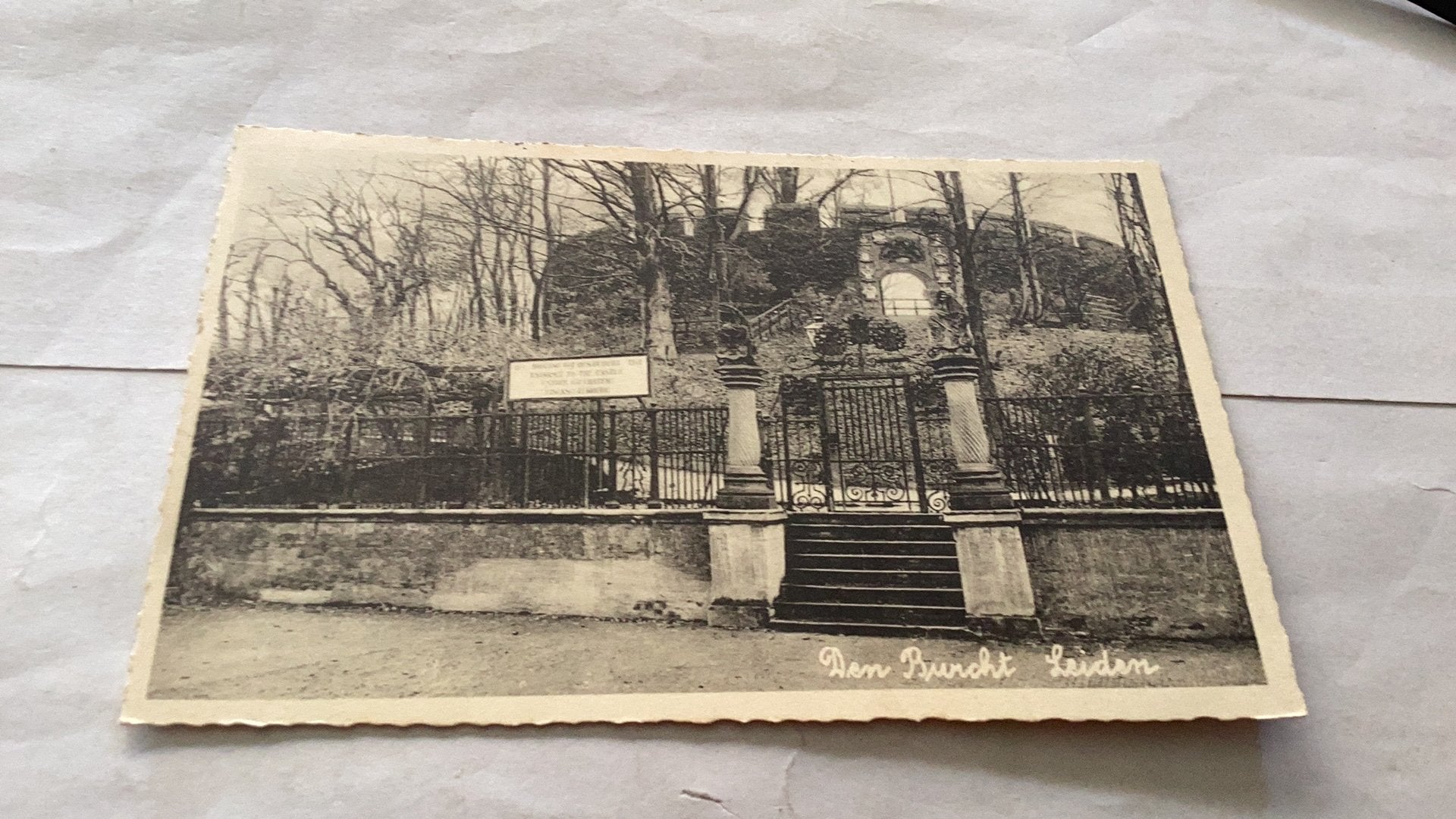 Leiden Den Burcht 1934, Ophalen of Verzenden, Voor 1940, Zo goed als nieuw, Overige onderwerpen