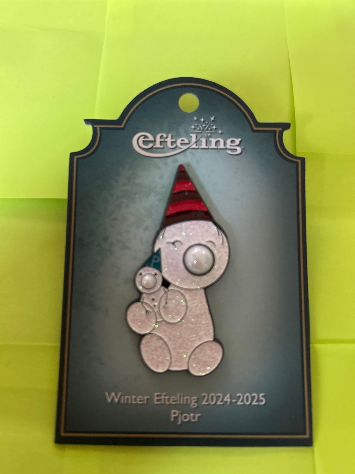 Efteling Winter Efteling 2024-2025 Pjotr Pin, Ophalen of Verzenden, Nieuw, Button of Speldje