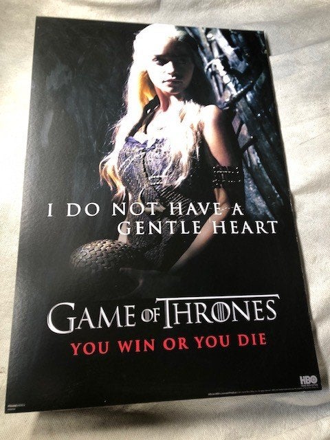 Game of Thrones Drakenkoningin / Khaleesi poster . opgespann, Verzamelen, Posters, Ophalen, Rechthoekig Staand, Met lijst, Nieuw