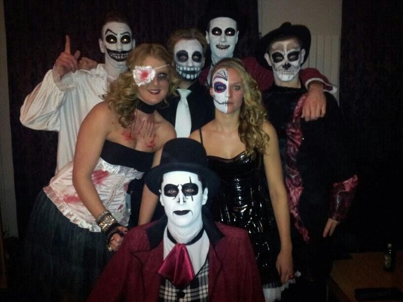 Halloween kleding te huur, compleet voor max €22 pp, Kleding | Heren, Carnavalskleding en Feestkleding, Overige maten, Ophalen of Verzenden
