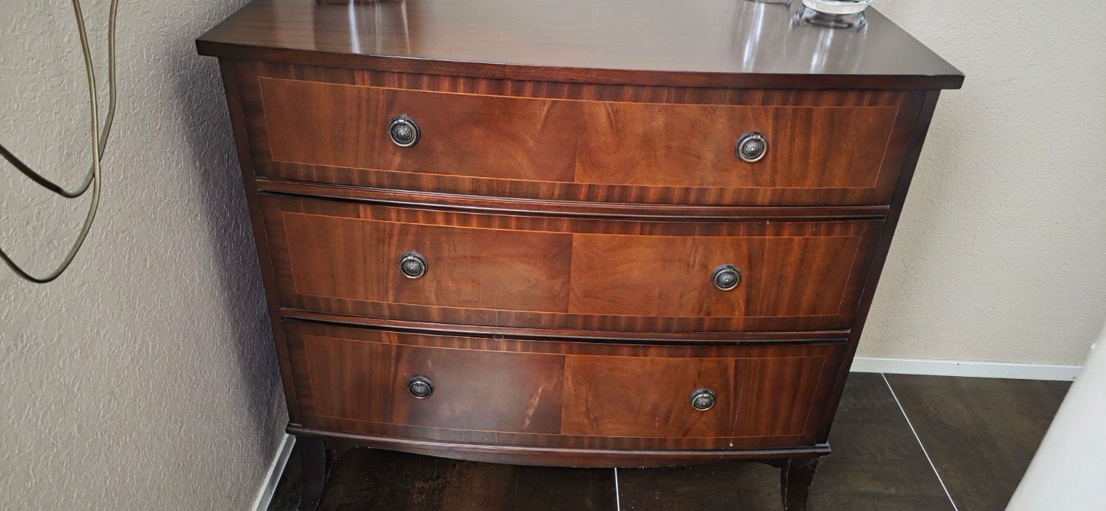 Klassieke mahoniehouten commode met 3 laden, Huis en Inrichting, Kasten | Ladekasten, Ophalen, Gebruikt, 100 tot 150 cm, 3 of 4 laden