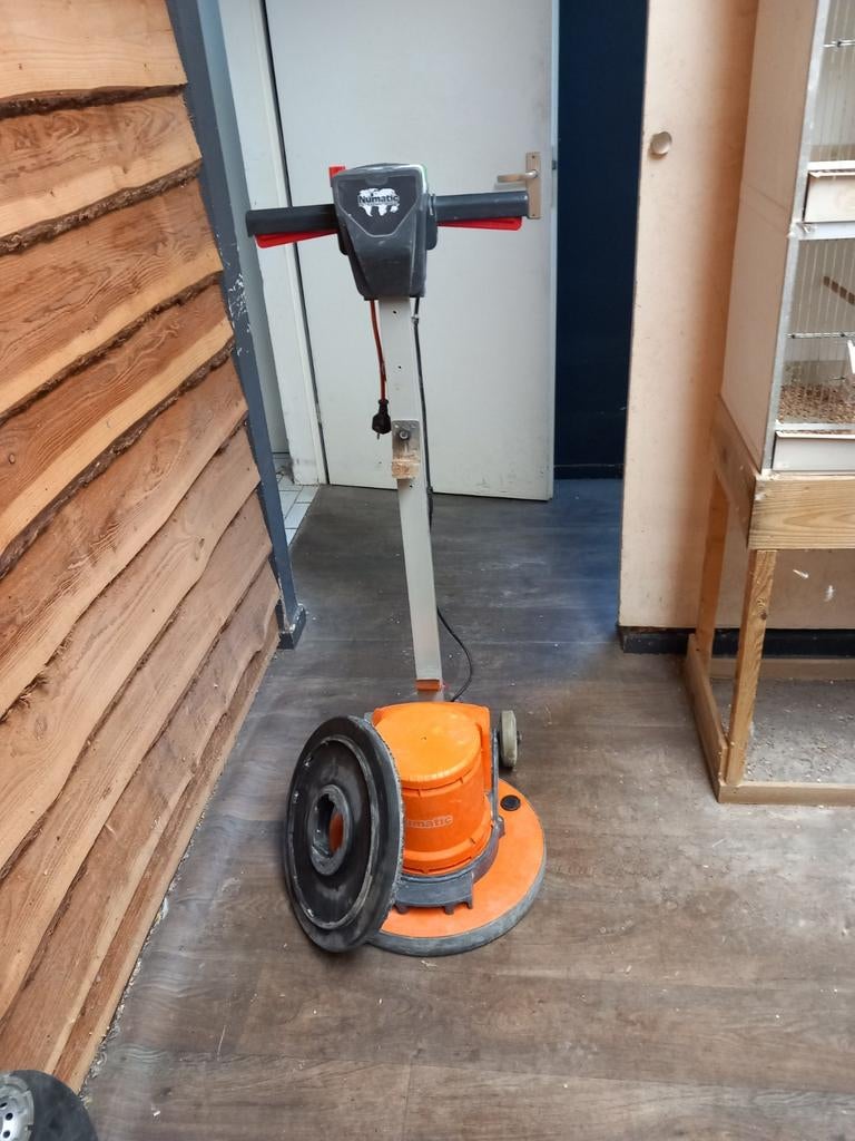 Numatic Vloerschuurmachine HFM1515 - Krachtig en Betrouwbaar, Doe-het-zelf en Verbouw, Ophalen