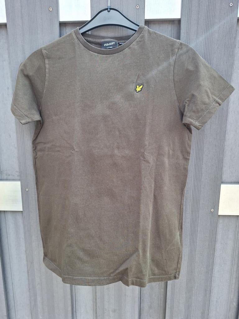 Lyle & Scott T-shirt lichtbruin maat 170, Kinderen en Baby's, Kinderkleding | Maat 170, Lyle & Scott, Ophalen of Verzenden, Zo goed als nieuw
