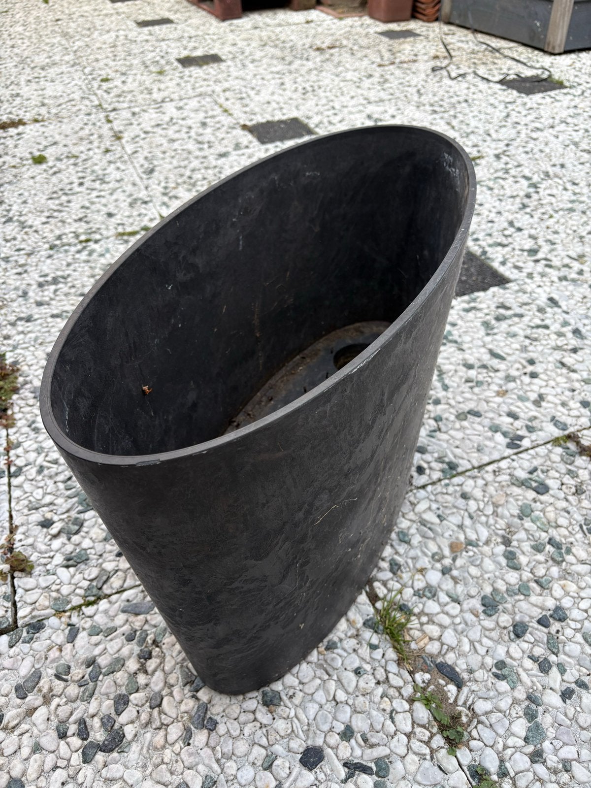 Grote zwarte plantenbak, ovaal, voor tuin of balkon, Ophalen, Kunststof, Gebruikt, Balkon