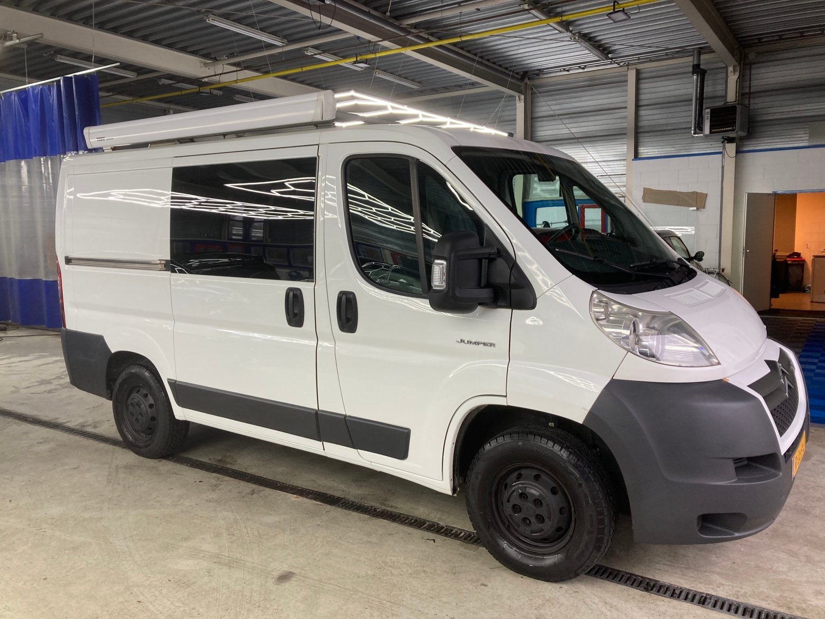 Citroen Jumper Buscamper met zonnepanelen, IN PRIJS VERLAAGD, Overige merken, Buscamper of Camperbus, Tot en met 2, 7 tot 12 maanden geleden