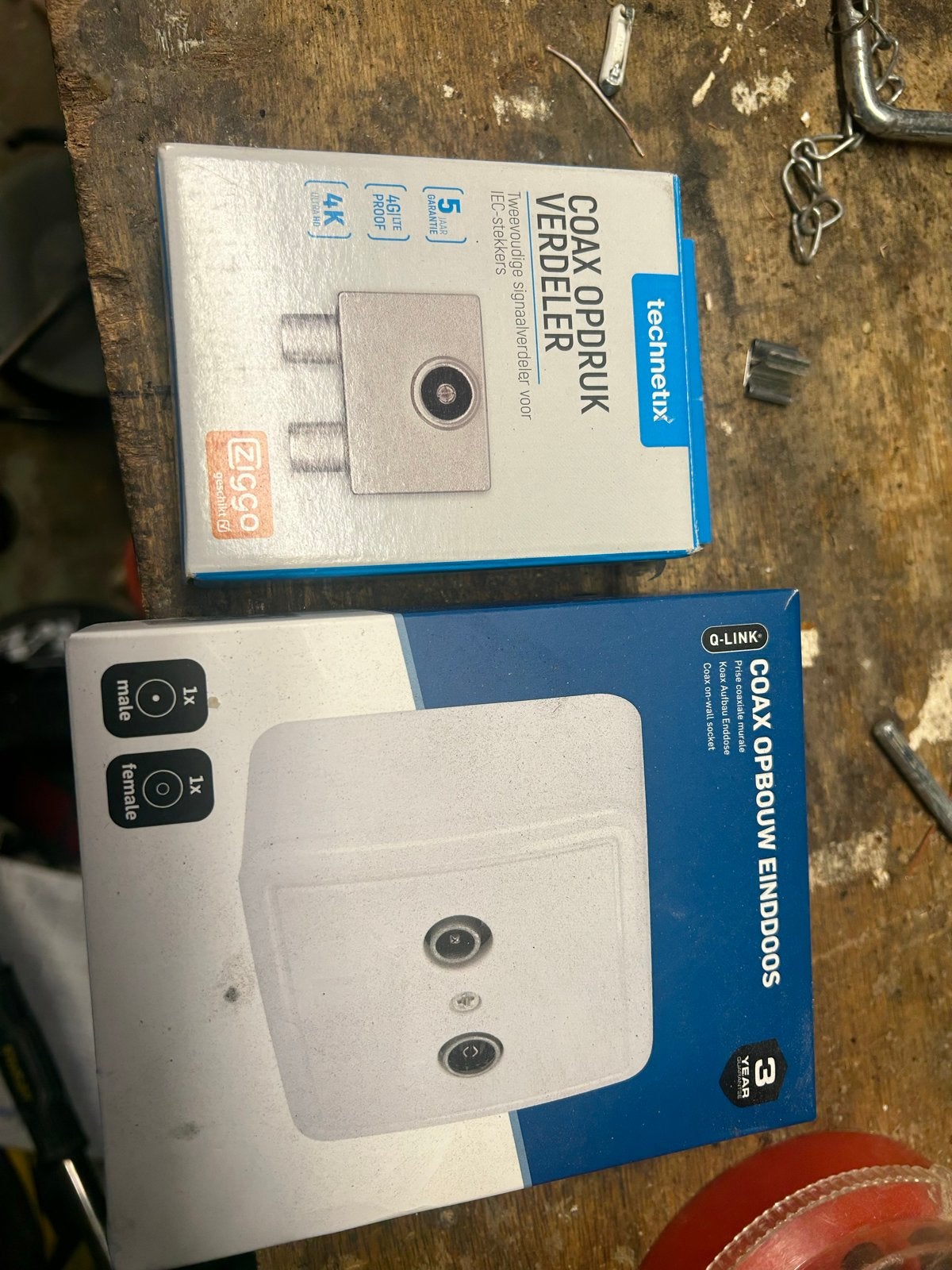 Coax Opdruk Verdeler en Opbouw Einddoos (Nieuw), Audio, Tv en Foto, Audiokabels en Televisiekabels, Ophalen of Verzenden, Nieuw