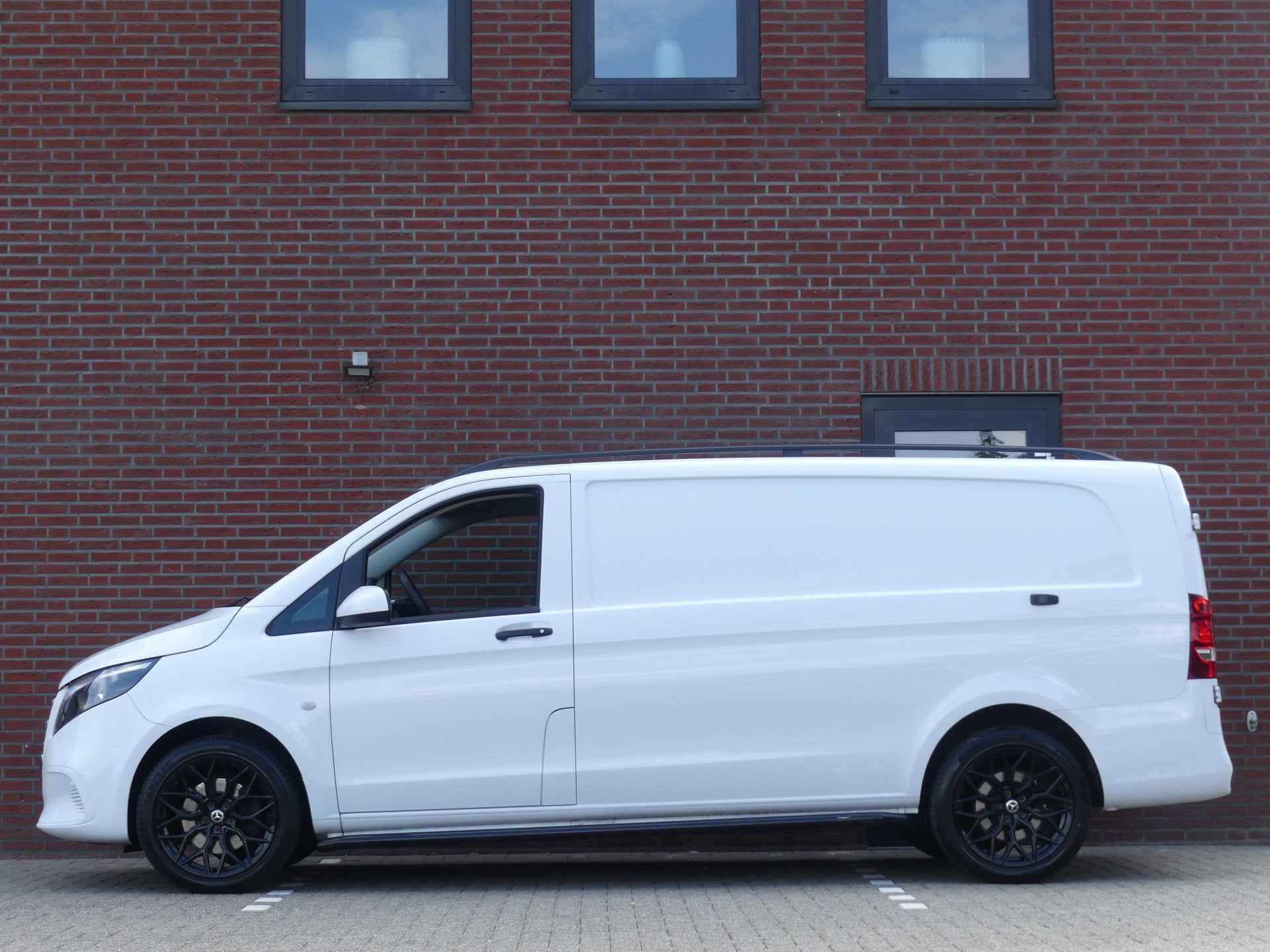 Mercedes-Benz Vito 116 CDI Extra lang Camera/PDC/Navigatie, Automaat, Gebruikt, Euro 6, 4 cilinders