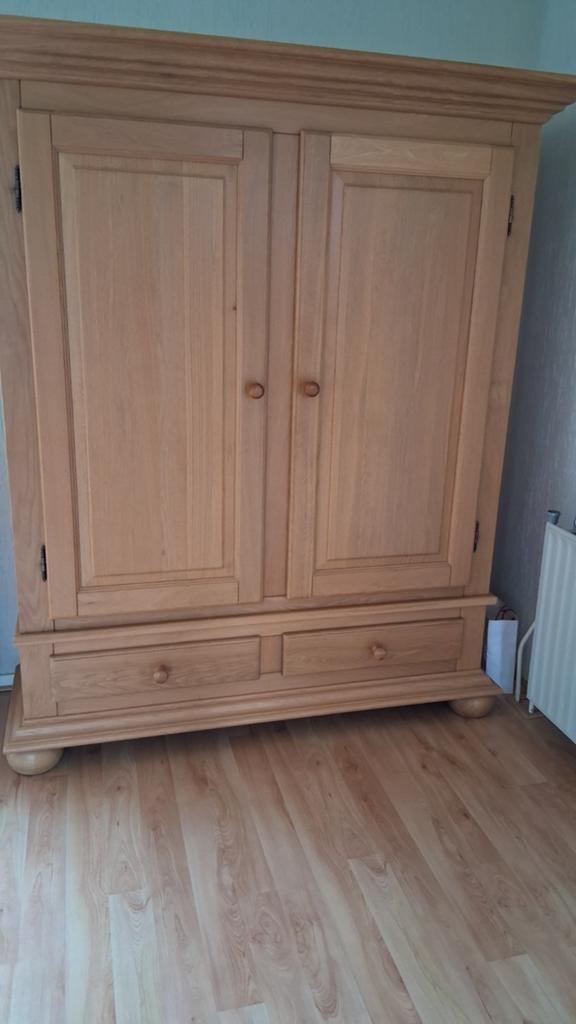 Massief eikenhouten kast met lades, Huis en Inrichting, Ophalen, Zo goed als nieuw