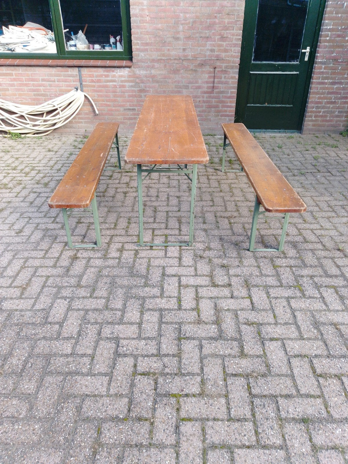 Biertafelset met 2 banken - Hout en Staal, Gebruikt, Ophalen of Verzenden, Inklapbaar, Rechthoekig