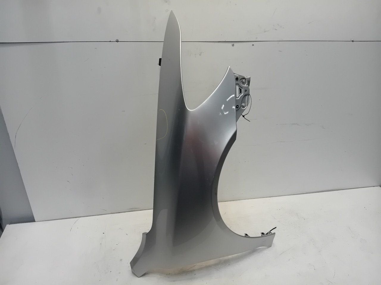 Spatbord rechts voor Skoda Octavia, Onderdelen@venauto.nl, Van der Ven Autorecycling B.V., Gebruikt, Ettenseweg 76, 4706 PB Roosendaal, The Netherlands