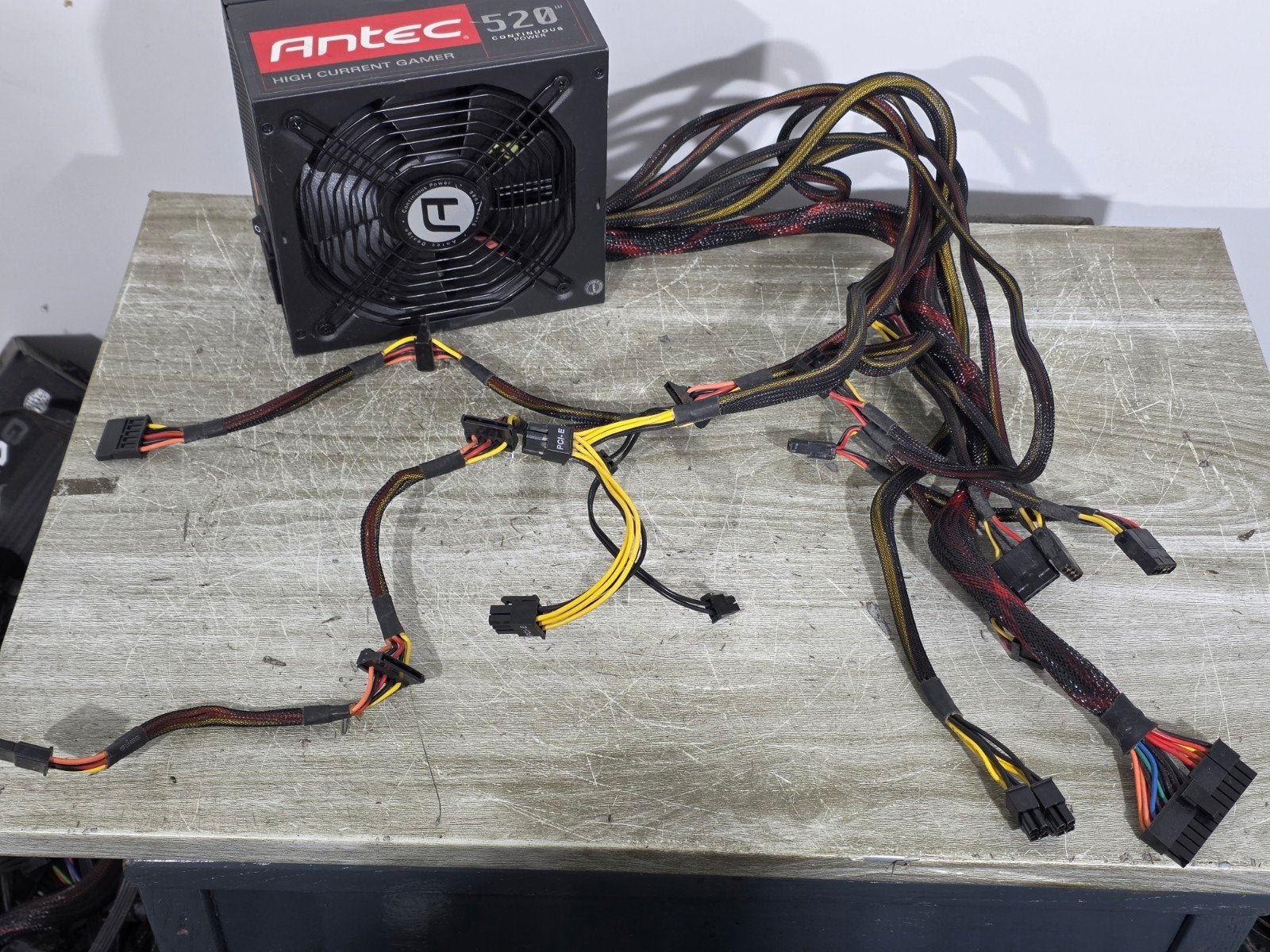 Antec 520w max voeding psu power supply hcg-520, Computers en Software, Ophalen of Verzenden, ., ., .
