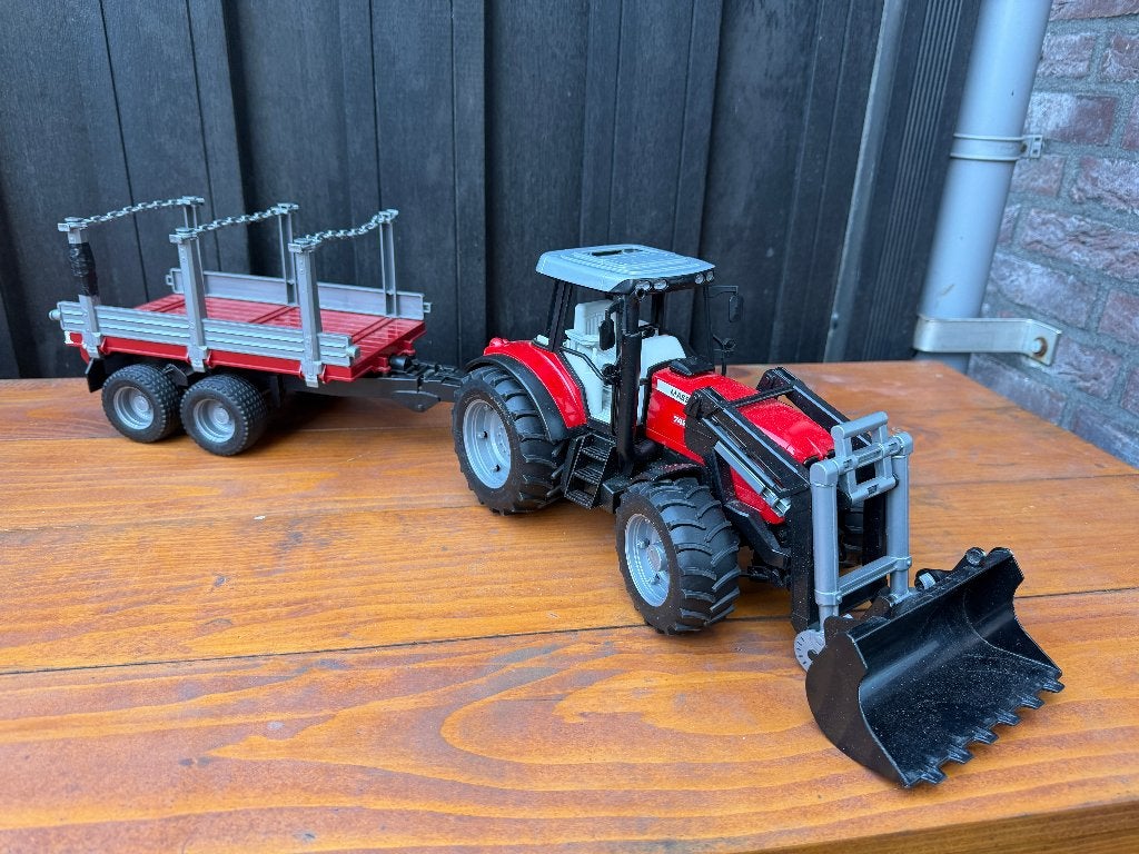 Bruder Massey Ferguson 7480 met voorlader en aanhanger, Ophalen, Gebruikt