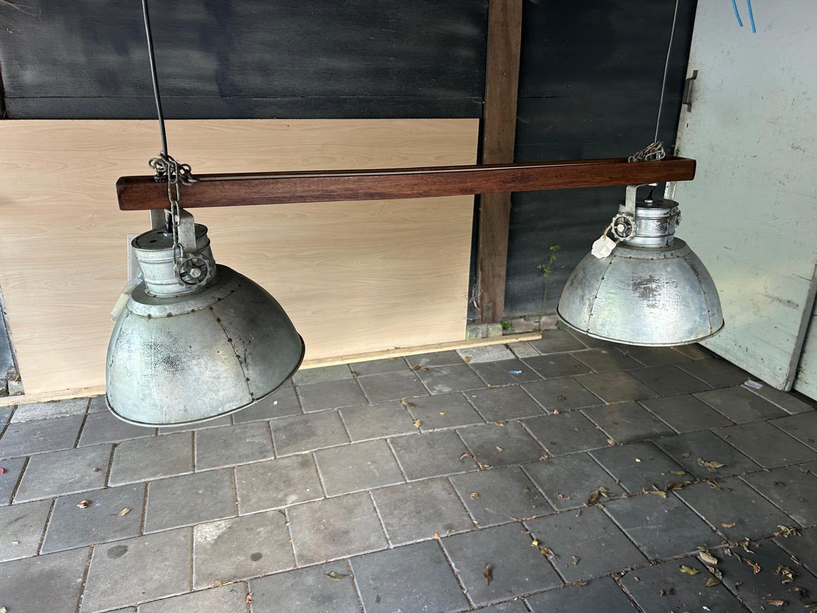 Industriele hanglampen, Ophalen, Zo goed als nieuw