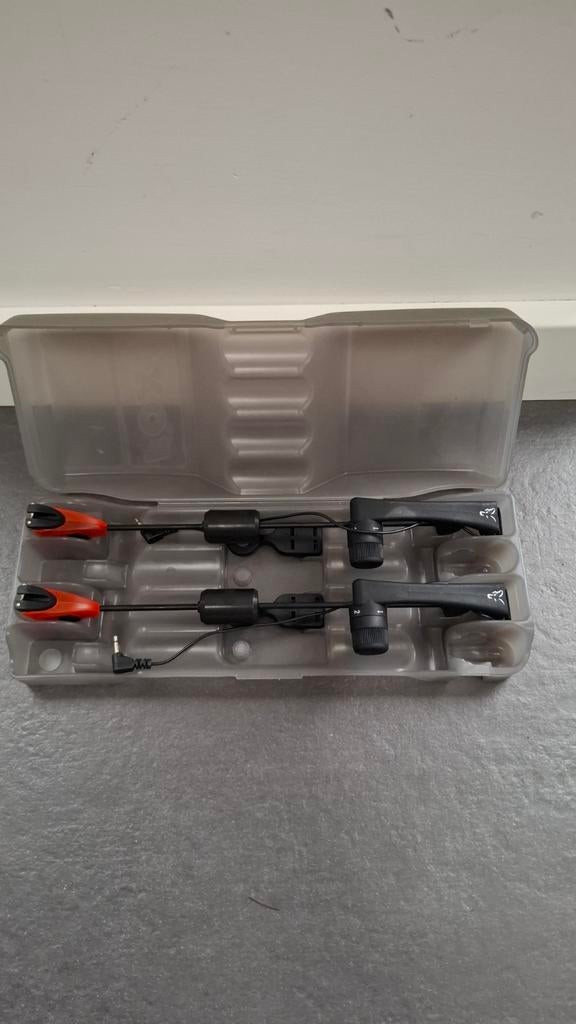 TE KOOP: FOX MK2 Illuminated Swinger (2 stuks), Ophalen of Verzenden, Zo goed als nieuw, Overige typen