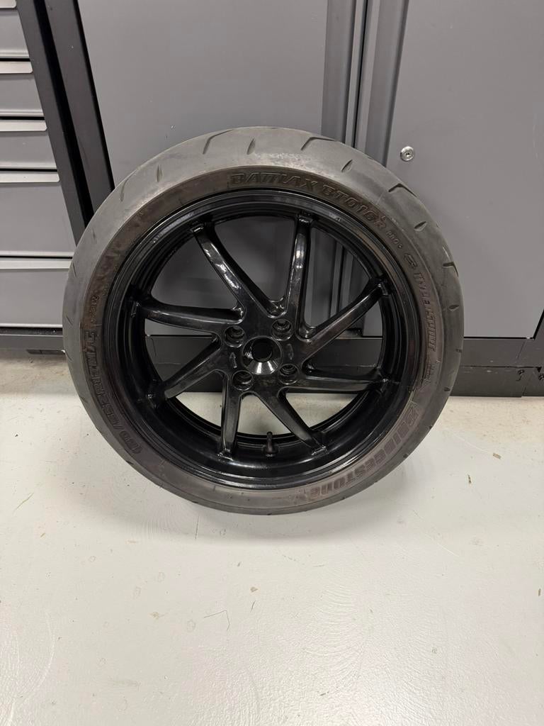 Honda VFR 750 RC-36-1 8 spaaks achterwiel, Motoren, Ophalen